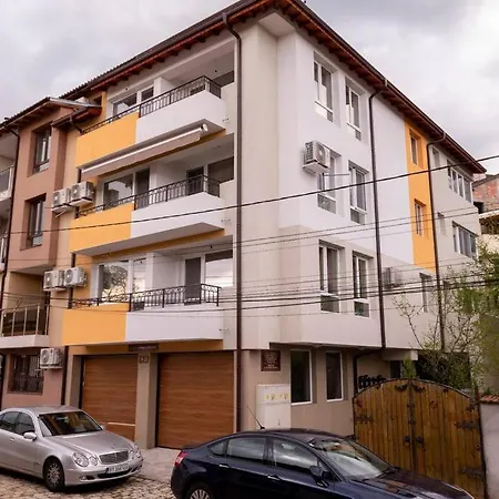 Old Town Apartamento Veliko Tŭrnovo